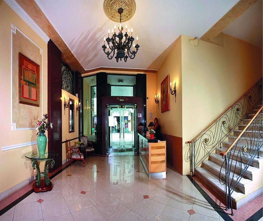 The Stay Boutique Hotel Central Square - Free Compliments - Free Wi-Fi - Top Location - Nearby Paid Parking Φιλιππούπολη Εξωτερικό φωτογραφία